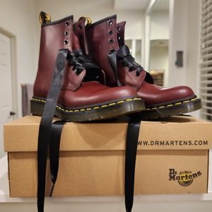 Dr Martens 1460 Cherry Red Boots Size 8